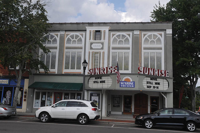 Sunrise Theater In Southern Pines NC Cinema Treasures Sunrise Theater In Southern Pines NC Cinema Treasures