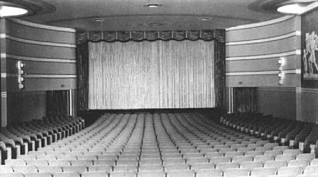 Interior photo of Tower Theatre Santa Rosa. Archetect  S. Charles Lee 