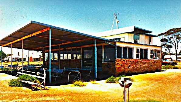 Cunderdin Drive-In 7 W. Main Street, Cunderdin, WA