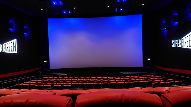 Cineworld Solihull Cinema Projection Screen