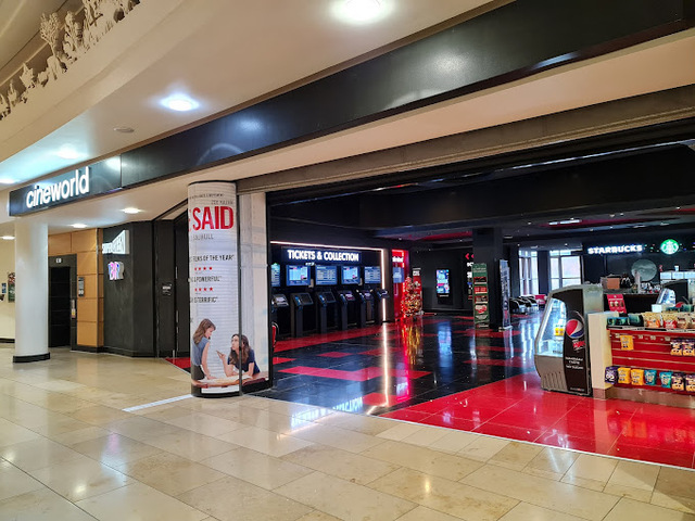 Cineworld Solihull Cinema Entrance