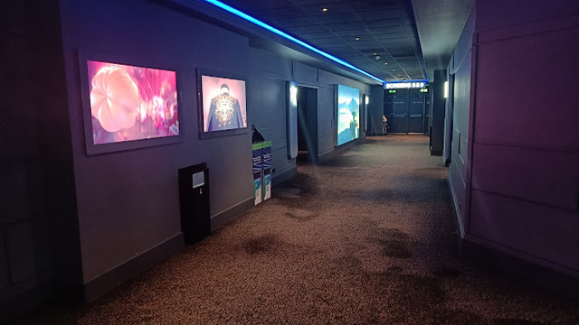 ODEON Luxe Tamworth Hallway
