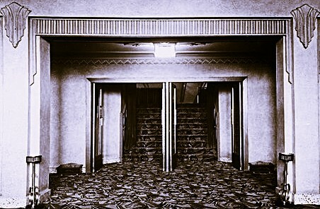 Hoyts De Luxe Theatre 270 Liverpool Road, Sydney, NSW 