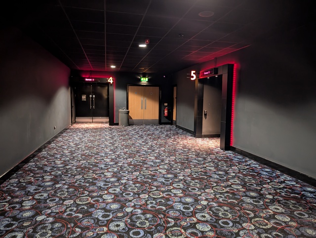 Corridor leading to screens 4 and 5