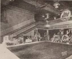 Capri Theatre