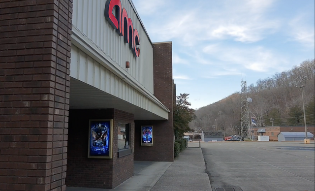 AMC Classic Harlan 4