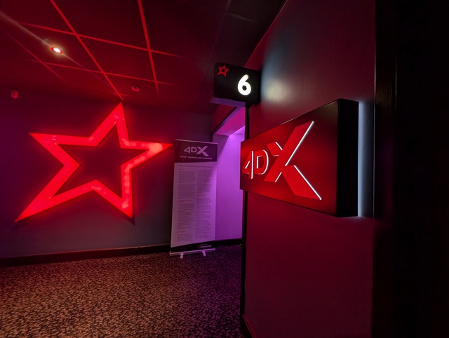 Screen 6 - 4DX entrance