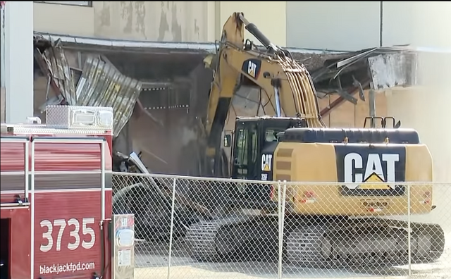 New Jamestown Mall 14 Family Theatre