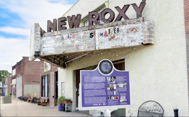 New Roxy Theatre