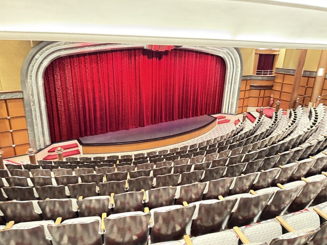 Disney Magic Buena Vista Theatre