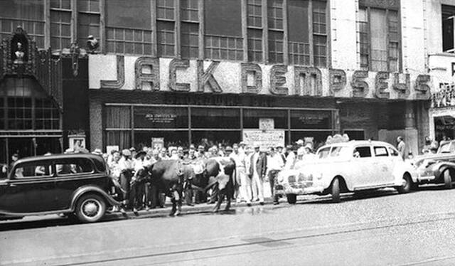 As Jack Dempsey’s Broadway Bar and Cocktail Lounge, photo credit Ruben Iglesias.
