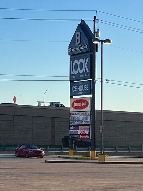 LOOK Dine-In Cinemas Bedford