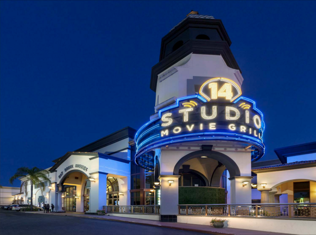 LOOK Dine-In Cinemas Redlands