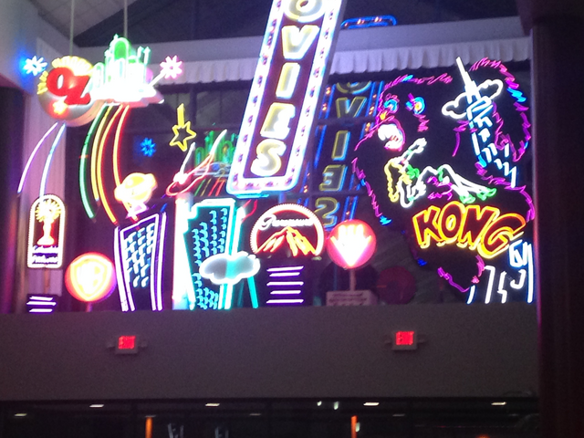 Showcase Cinema DeLux Farmingdale 14