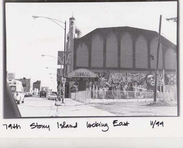 November 1994, original photo source unknown. Reverse image search showed nothing.