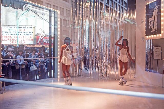 07/13/79-08/09/79 photo credit Alain Le Garsmeur American Collection / Alamy Stock Photo.  "Dracula" at the Roosevelt.