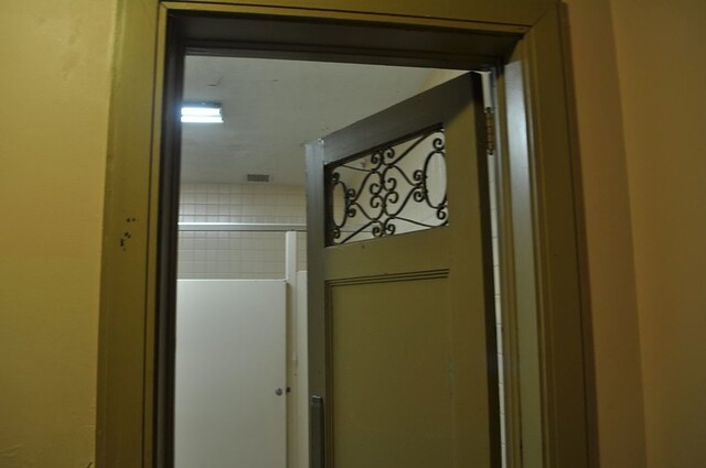 Ladies' Room