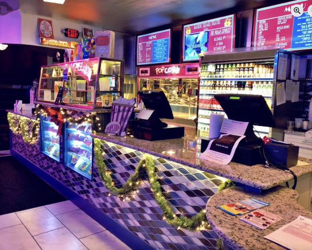 Harbor Square Theatre