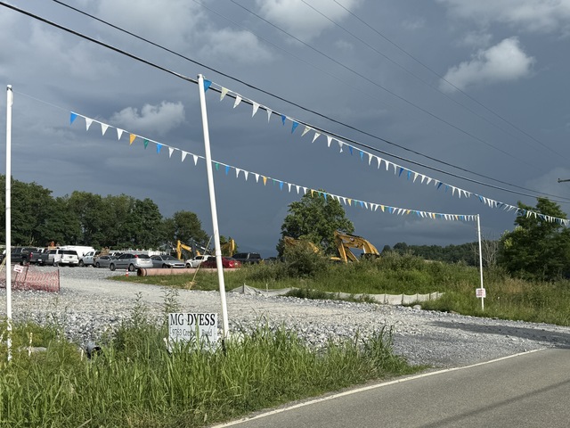 Summit Drive-In