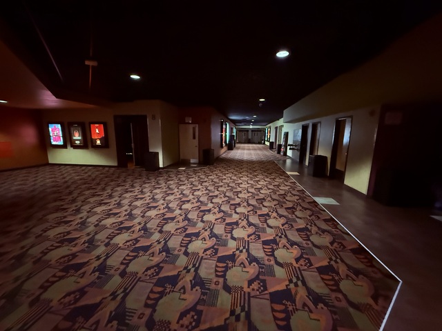 AMC Galewood Crossings 14