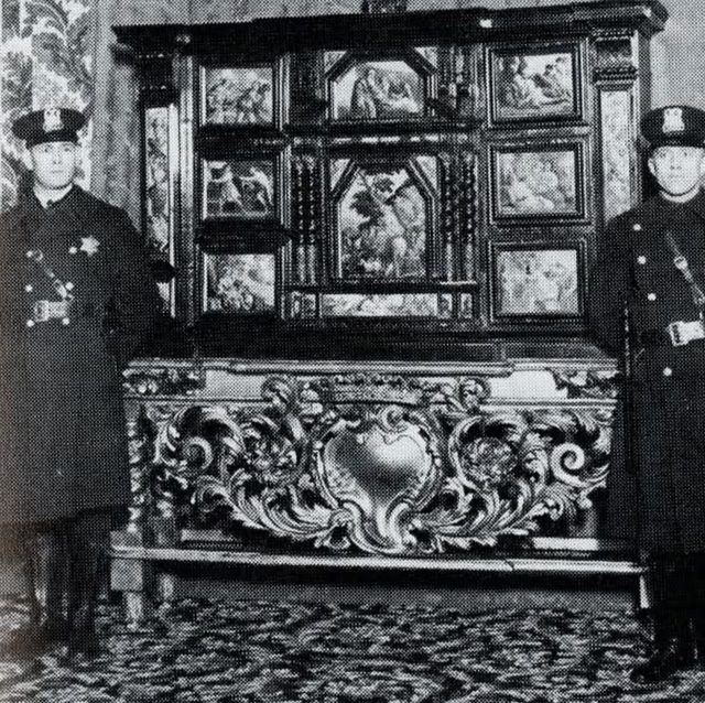 CENTURY Theatre; Chicago, Illinois.