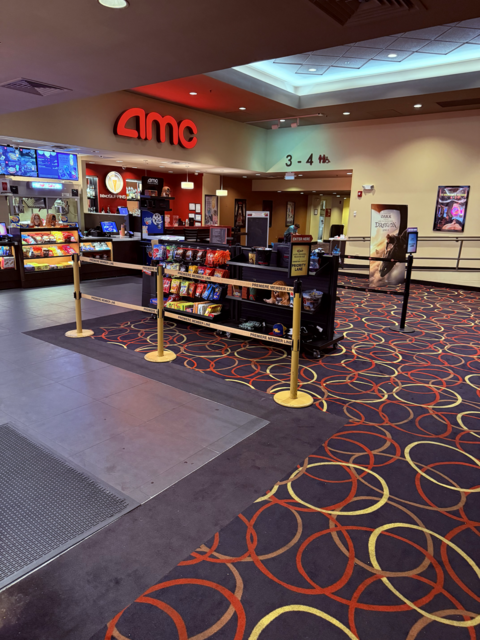 AMC Oakbrook Center 4
