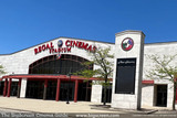 <p>The exterior of the Regal Crystal Lake Showplace.</p>
            
              <p>More photos at: <a href="https://www.bigscreen.com/Marquee.php?theater=3944&view=photos">Photo Gallery</a></p>
              