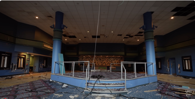 Showcase Cinemas Lawrence 7-14