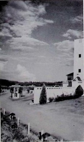 Tucker & Howell, Theater Architect (1949)