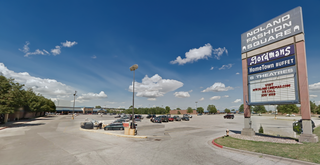 Noland Fashion Cinema