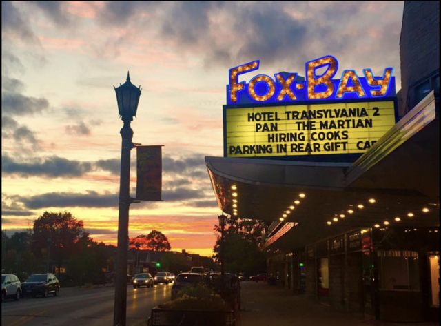 Fox-Bay Cinema Grill