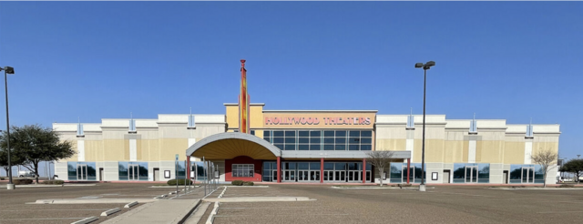 Regal Laredo Stadium 14