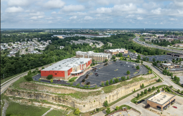 Wentzville Tower 12 with Grand Screens