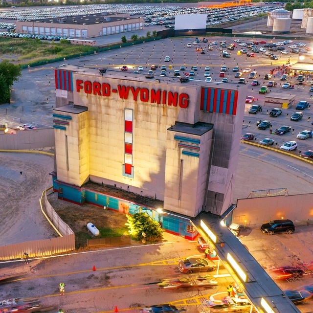 Circa 2021 photo credit Martha Stewart website. Cropped from original image.