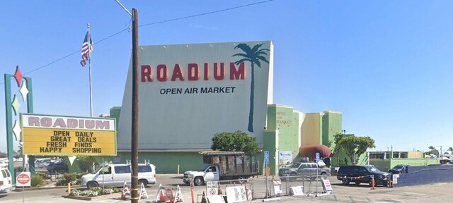 Roadium Drive-In