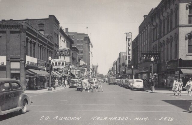 Circa 1948 post card courtesy Walter Jung.