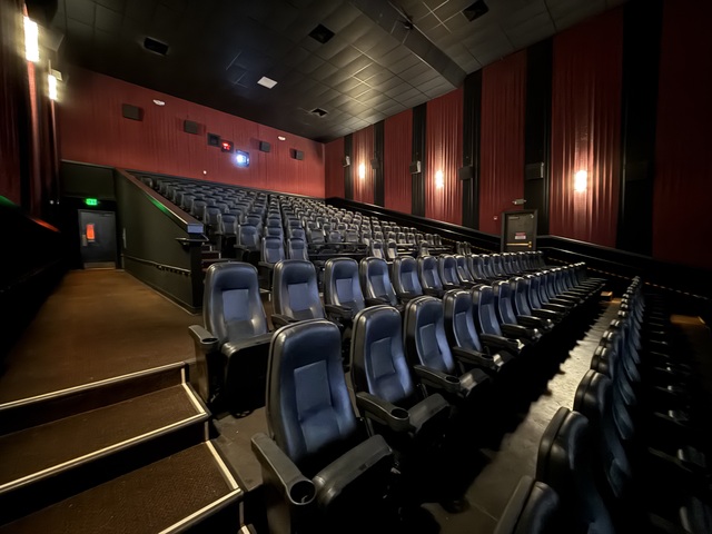 AMC Classic Forney 12