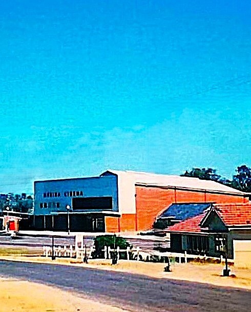 Medina Theatre Pace Road and Medina Avenue, Medina, WA