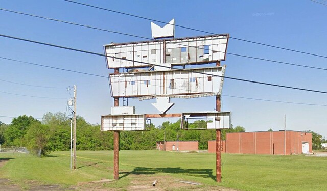 Showtown Drive-In