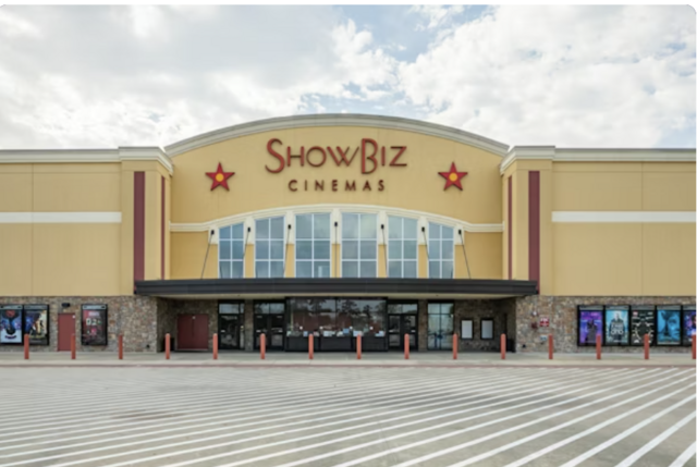 Showbiz Cinemas Kingwood 15