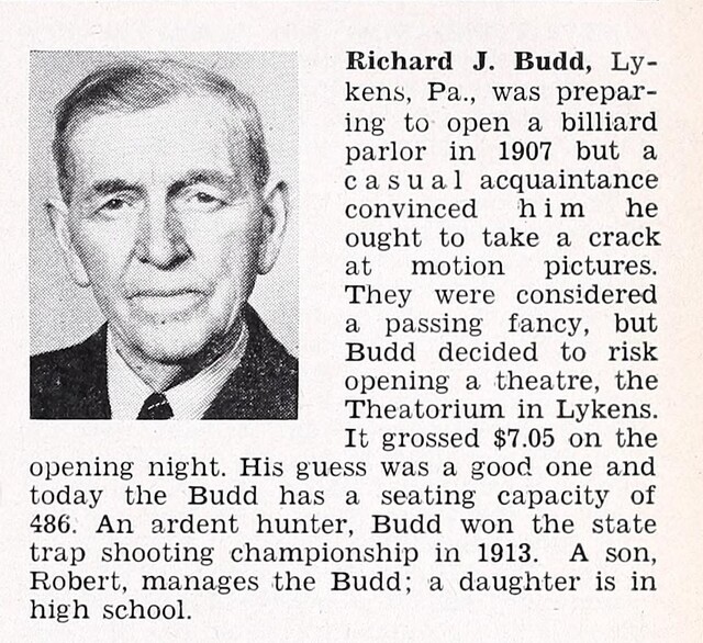 Theater Showman and More (1945)