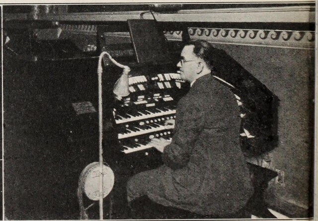 Organist, C, Sharpe Minor (1922)