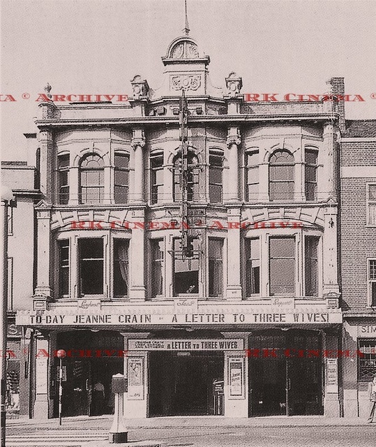 Vaudeville Theatre Reading