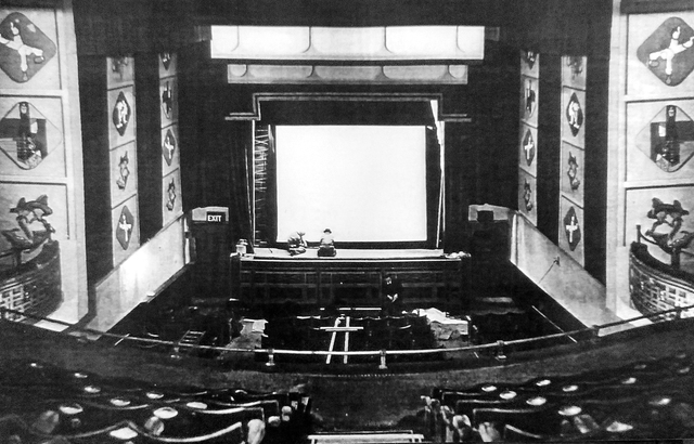 Palais de Luxe Cinema