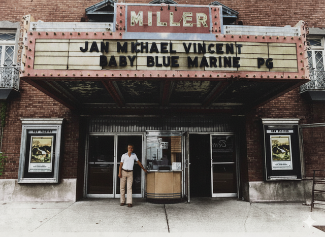 Classic Cinemas Woodstock XQ