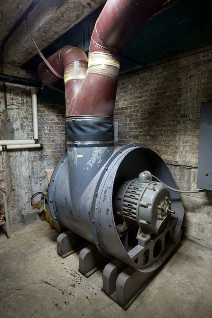 Loew's Jersey Theatre