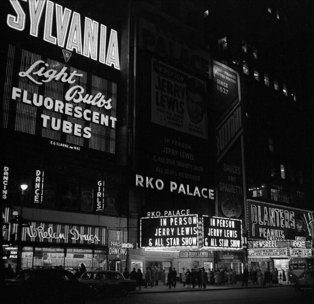 1950s photo credit Postcards from old New York.
