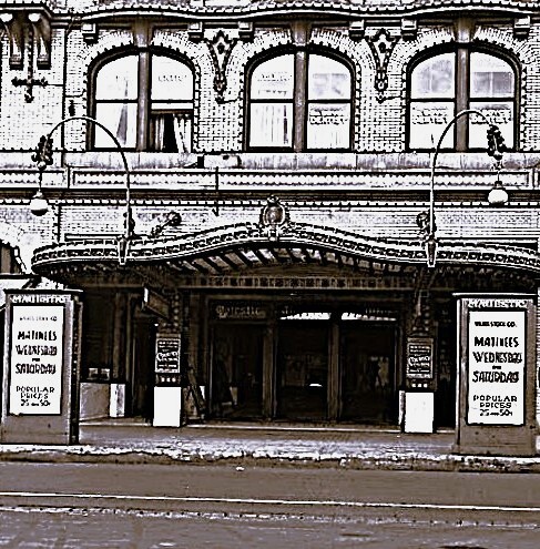 Majestic Theatre 845 S. Broadway, Los Angeles, CA