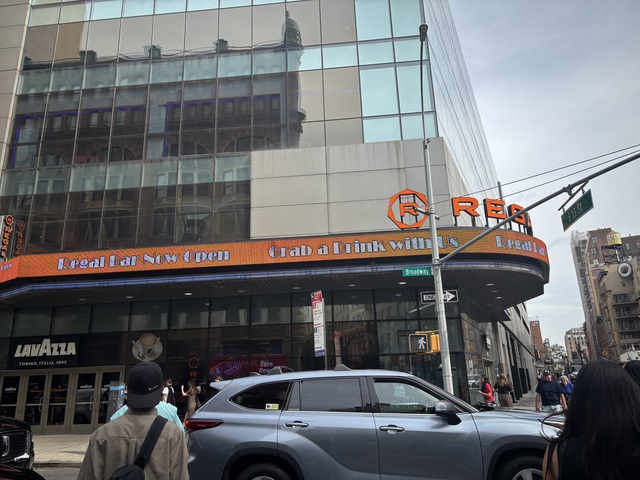 Regal Union Square Exterior