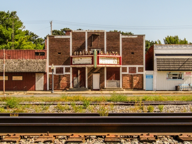 Rialto Theater from across the tracks